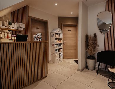 Salon - Institut Florence Delhaye