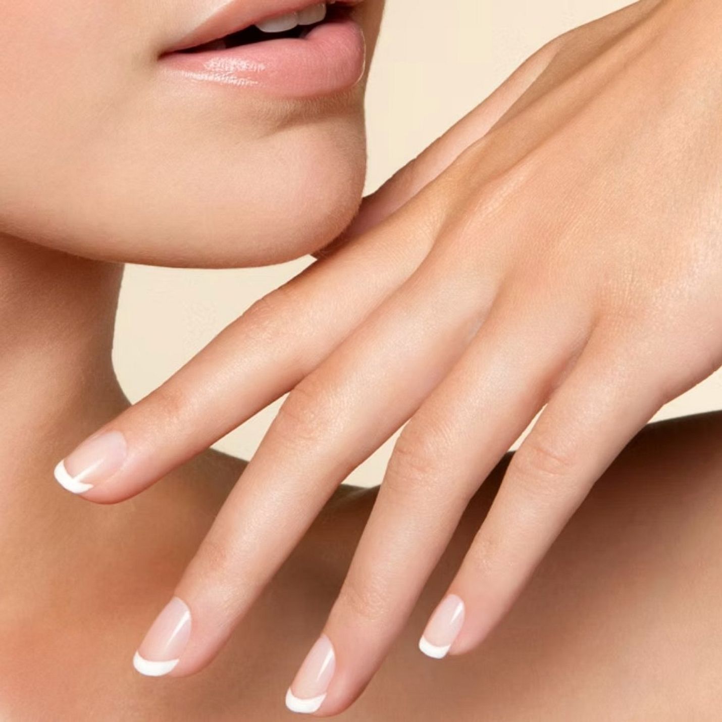 Image for service: MANICURE