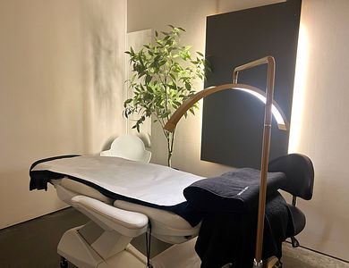 Salon - Browcasso