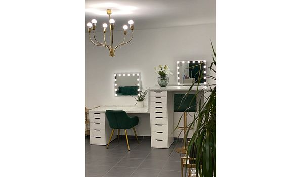 A TOUCH OF BEAUTY, Rotfelden | Salonkee